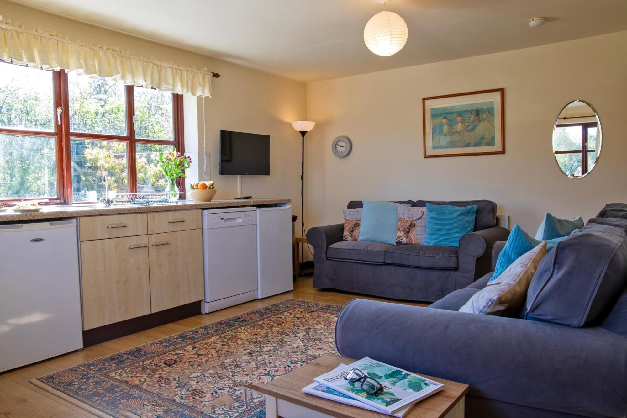 Charlie'S Cottage With Alpacas And 7Mins Drive To Alton Towers Denstone Exterior foto