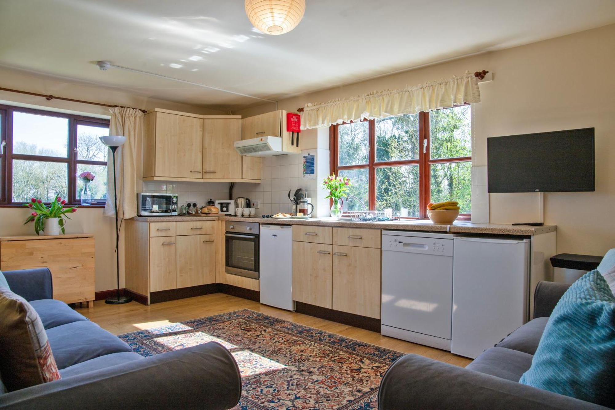 Charlie'S Cottage With Alpacas And 7Mins Drive To Alton Towers Denstone Exterior foto